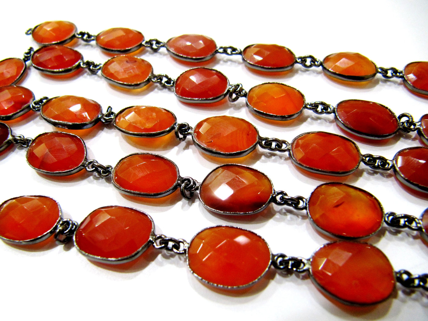Natural Carnelian Briolette Faceted Uneven Free Shape 10 to 15mm Gemstone Bezel Connector Chain Jewelry Making Chain Choose the plating