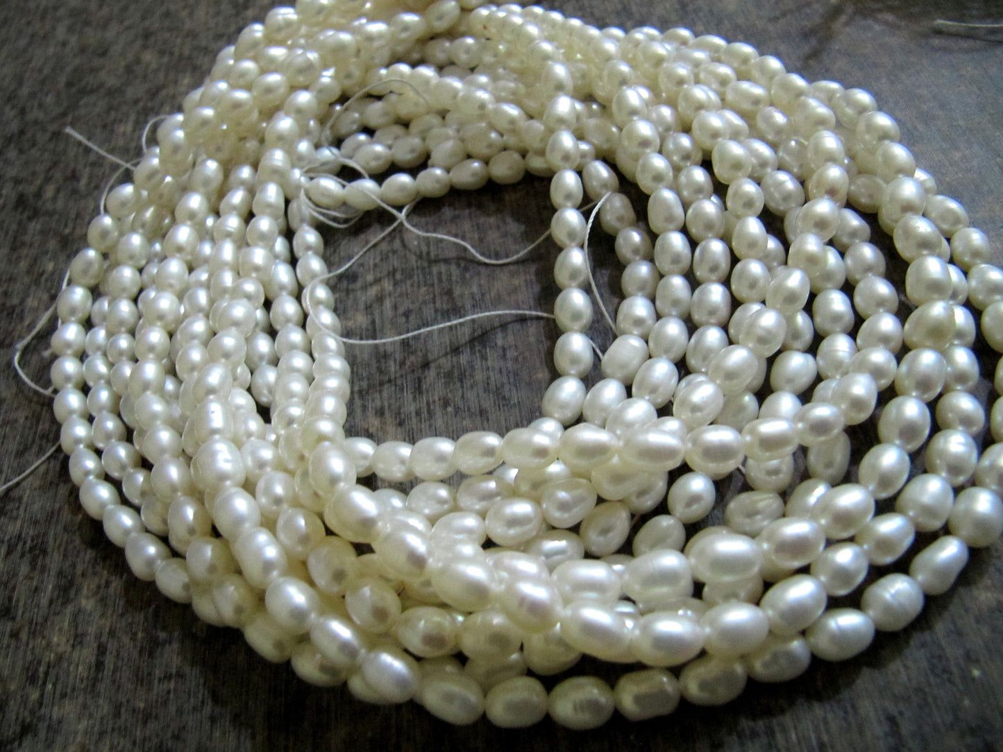 Natural Fresh water Pearl Rice White Pearl 5X7mm Size Beads Strand 15 inches Long Top Quality Jewelry Making Gemstone Beads