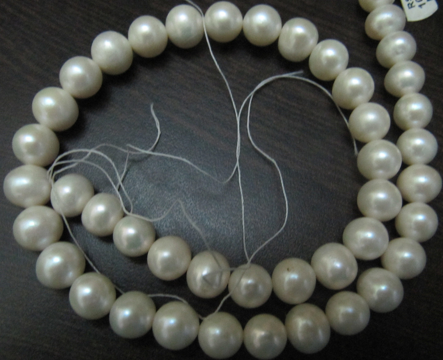 Natural White Pearl Round Ball shape 10-11mm Top Quality Beads Sold per strand 15-16 inches long Birthstone Beads Jewelry Making Gemstones