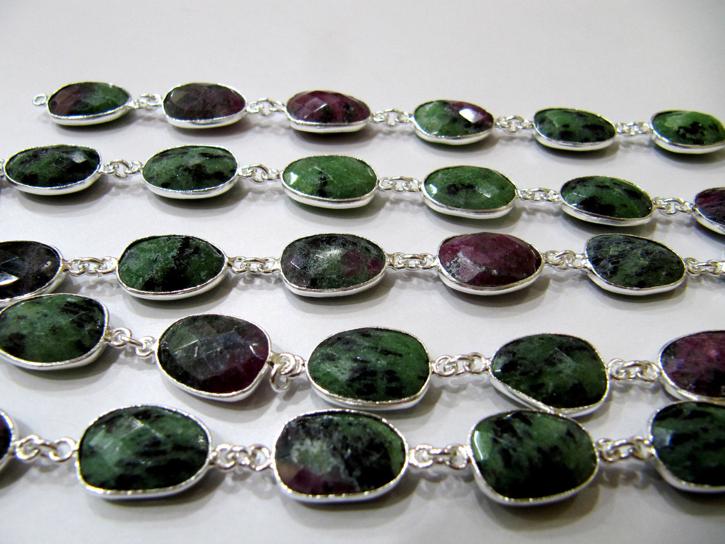 Natural Ruby Zoisite  Briolette Faceted Uneven Free Shape 10 to 15mm Gemstone Bezel Connector Chain Jewelry Making Chain Choose the plating