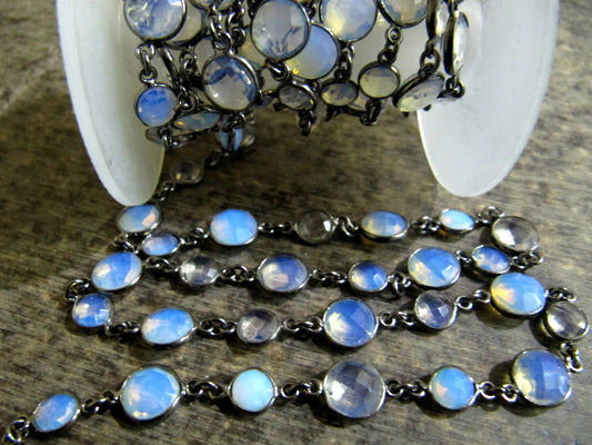 1 Foot-: White Opal Quartz Round Coin Shape Briolette Faceted alternative Size Bezel Connector Chain Wholesale Prices Jewelry making Chain
