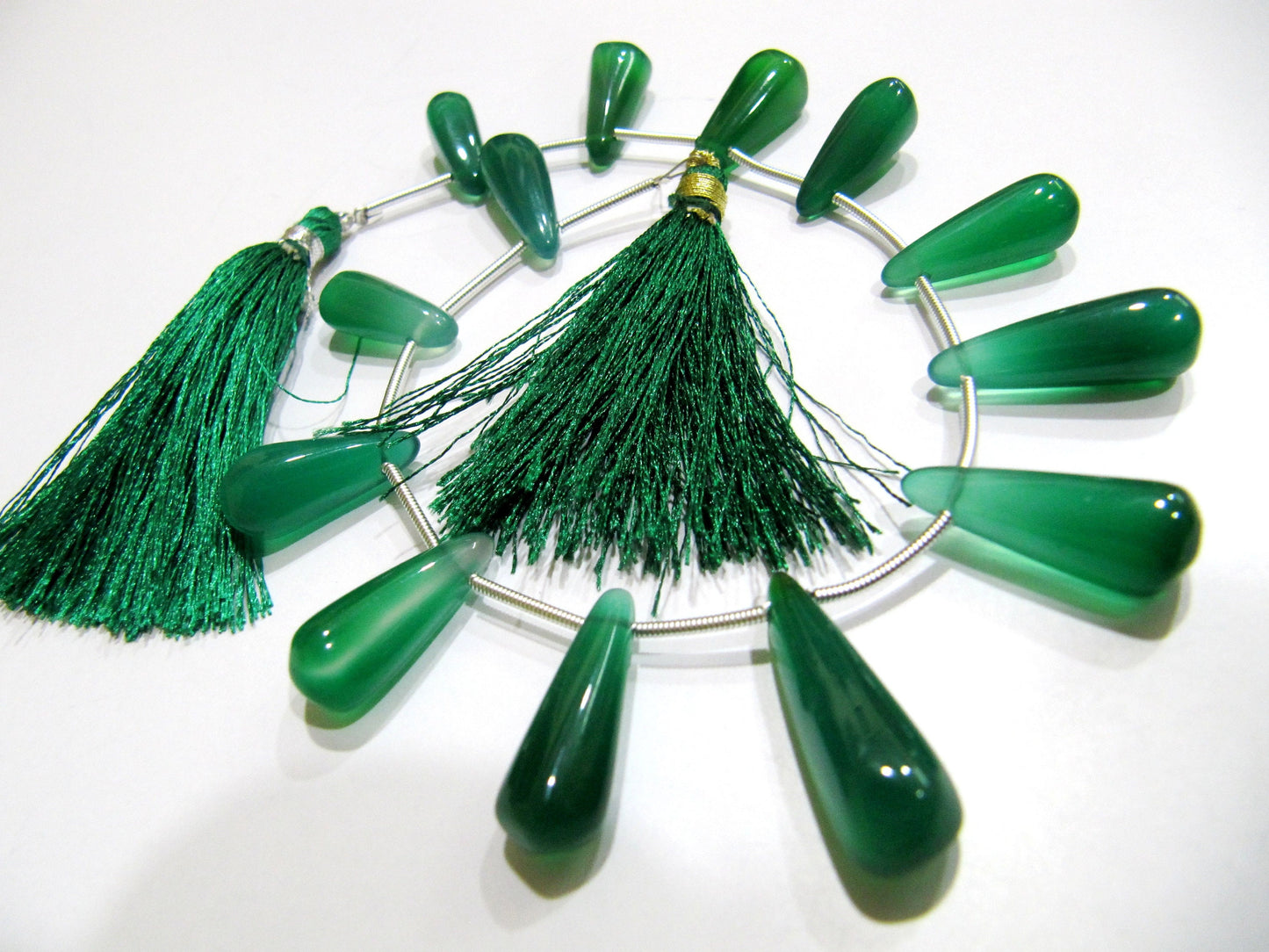 Natural Green Onyx Tear Drop Shape Plain Smooth Size 20 to 25mm long Side Drilled Beads Strand 8 Inches Long Wholesale Prices