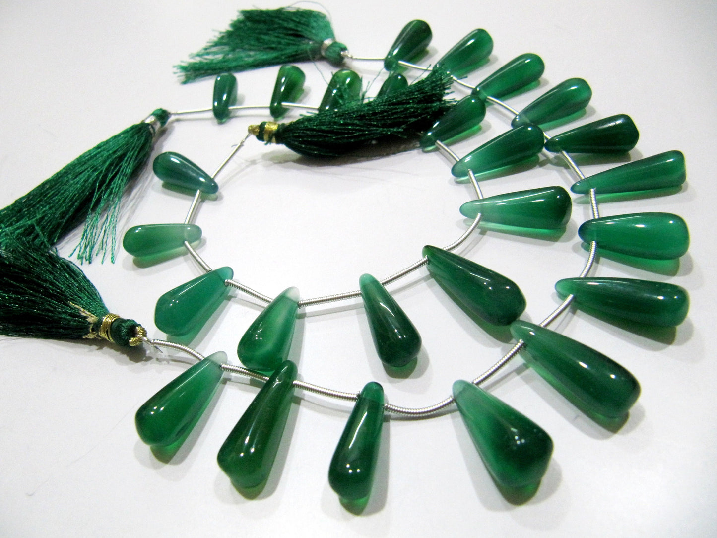 Natural Green Onyx Tear Drop Shape Plain Smooth Size 20 to 25mm long Side Drilled Beads Strand 8 Inches Long Wholesale Prices