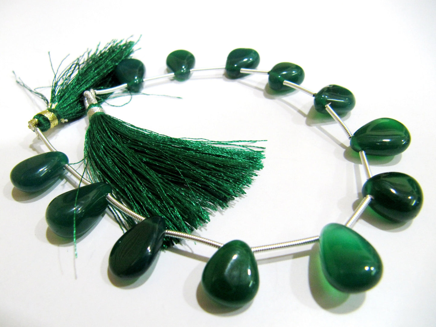 Natural Green Onyx Heart Pear Shape Plain Smooth 10x15 Size Side Drilled Beads Strand 8 Inches Long Wholesale Prices Jewelry making beads