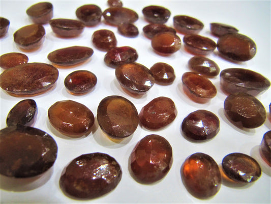 Natural Hessonite Garnet Gemstones Cuts for Ring and other jewellery Choose the size & weight Genuine untreated January Birthstone Per Piece