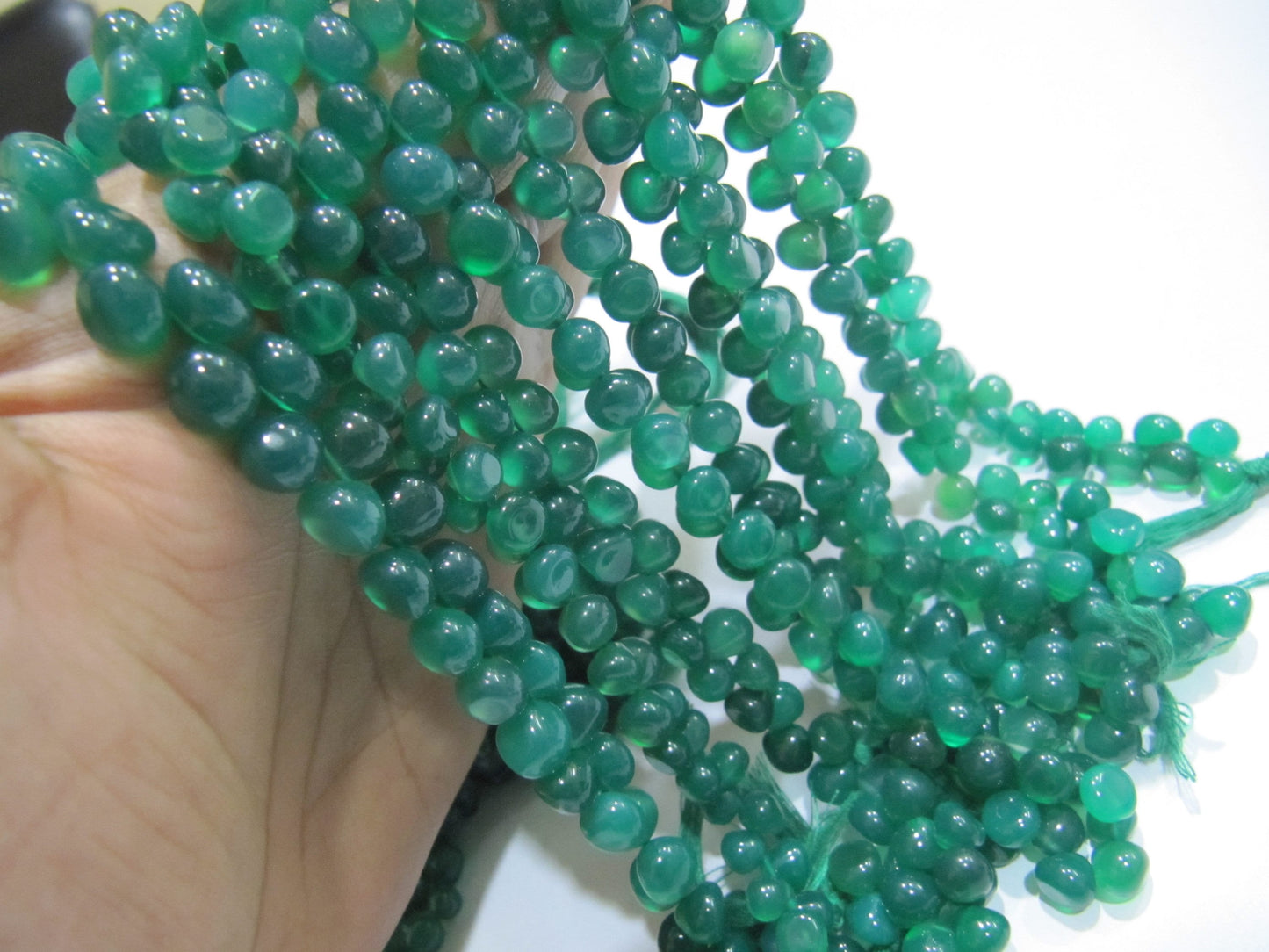 Natural Green Onyx Onion Shape Plain Smooth 6 to 8mm Size Side Drilled Beads Strand 8 Inches Long Wholesale Prices Jewelry making beads