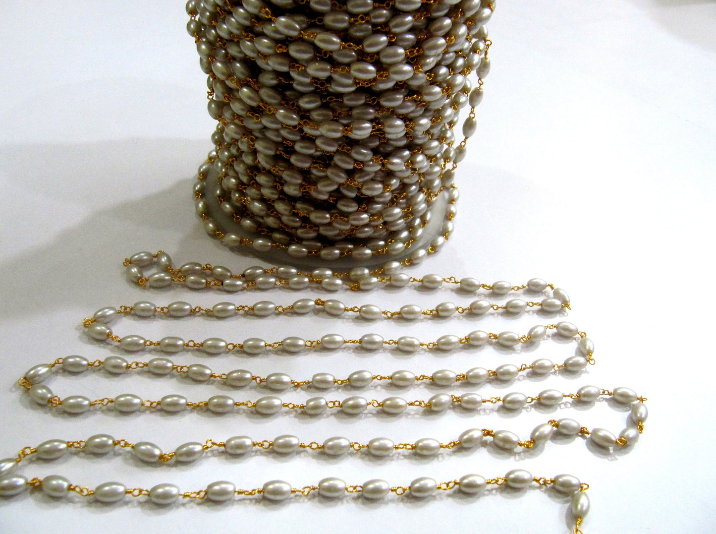 3 Feet Rice Pearl Beaded Rosary Chain 4mmx6mm Faux Pearl Suzni Beads Chain Gold Plated Wholesale Prices Jewelry making gemstone chain