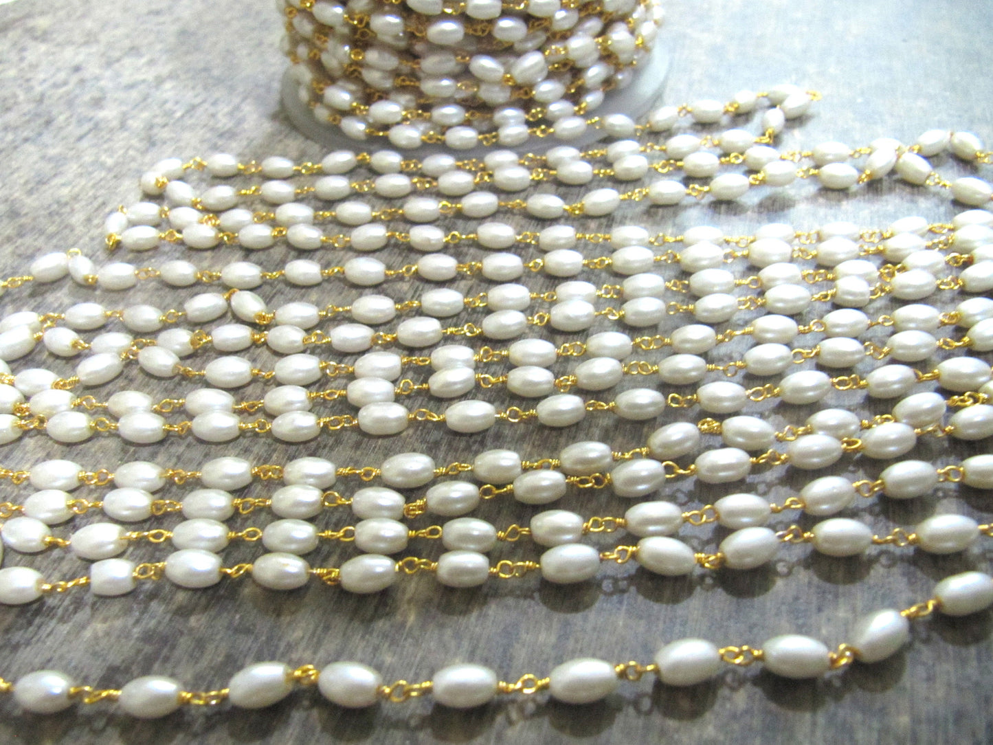 3 Feet Rice Pearl Beaded Rosary Chain 4mmx6mm Faux Pearl Suzni Beads Chain Gold Plated Wholesale Prices Jewelry making gemstone chain