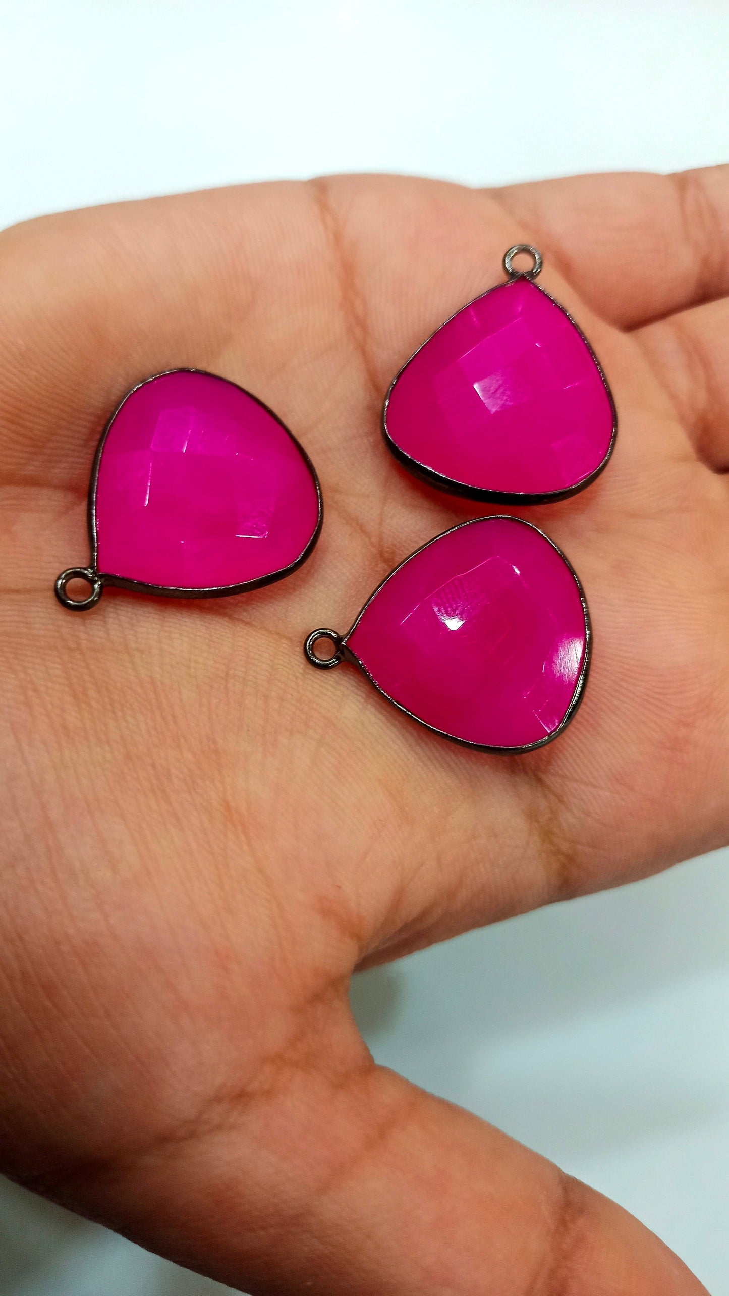 Natural Hot Pink Chalcedony  Heart Shape 20mm Briolette Single Loop Gemstone Bezel Connector Charms