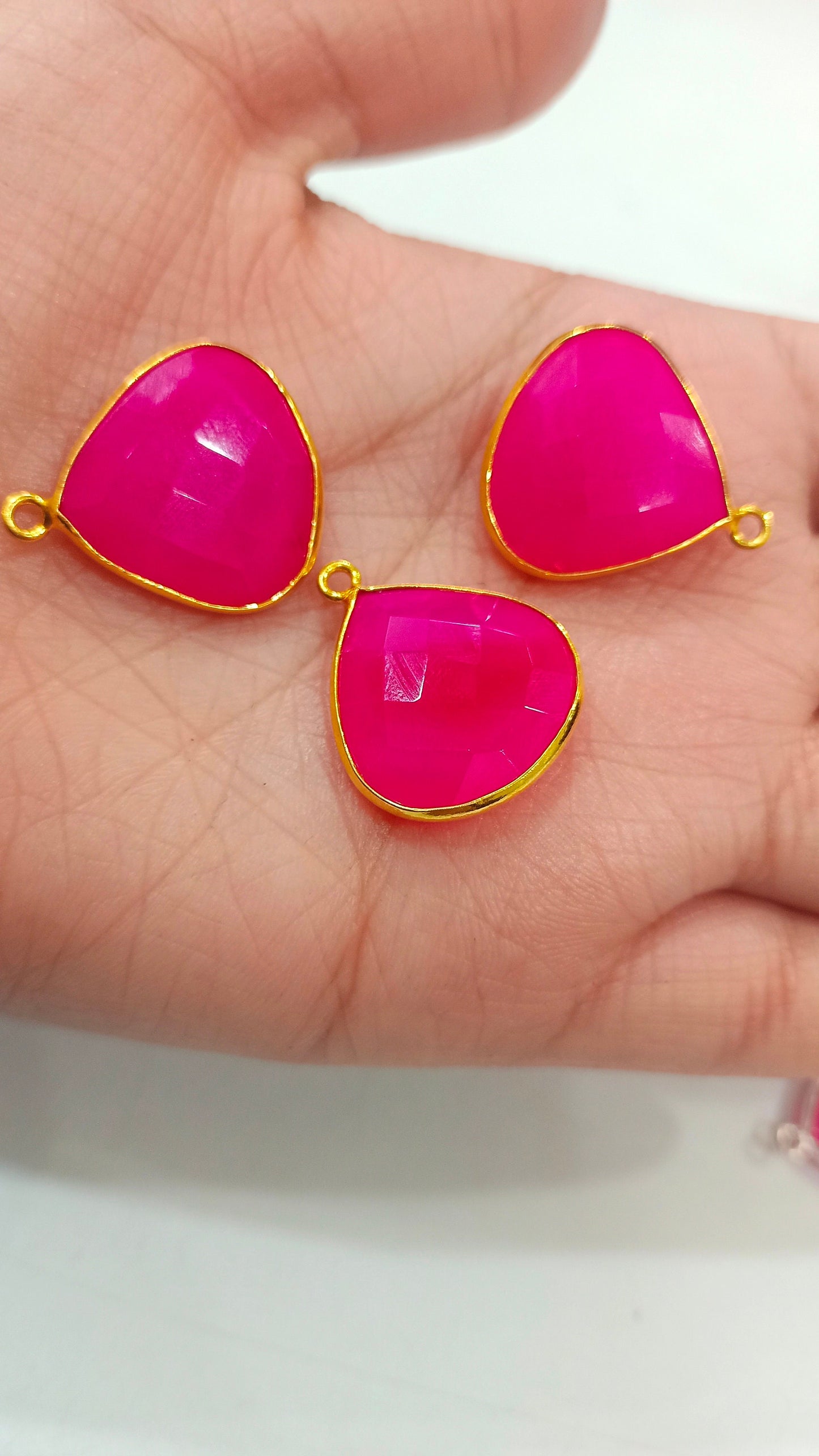 Natural Hot Pink Chalcedony  Heart Shape 20mm Briolette Single Loop Gemstone Bezel Connector Charms