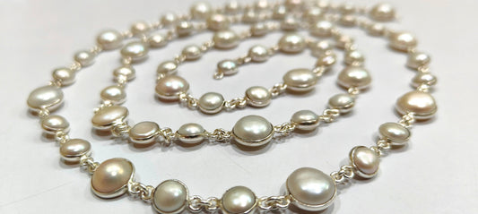 Natural Pearl Coin Shape Plain Alternet Bezel Connector Chain Sold Per Feet High Quality Wholesale Prices